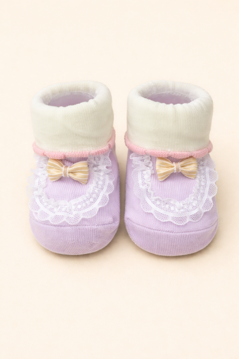Baby Lavender Lace Booties