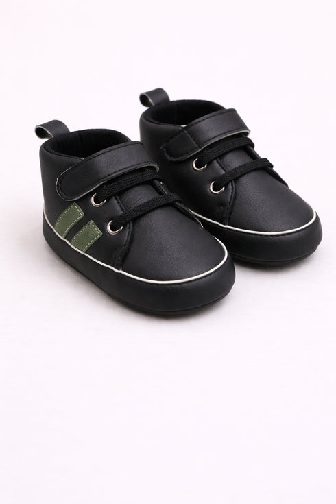 Green & Black Sneaker with Velcro Strap