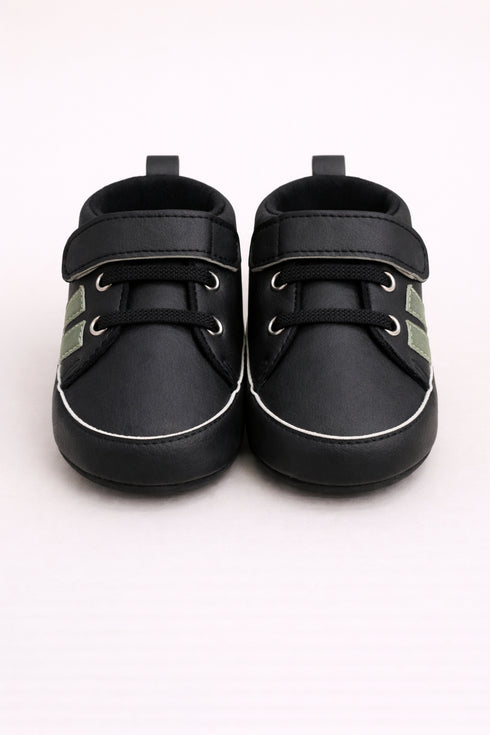 Green & Black Sneaker with Velcro Strap