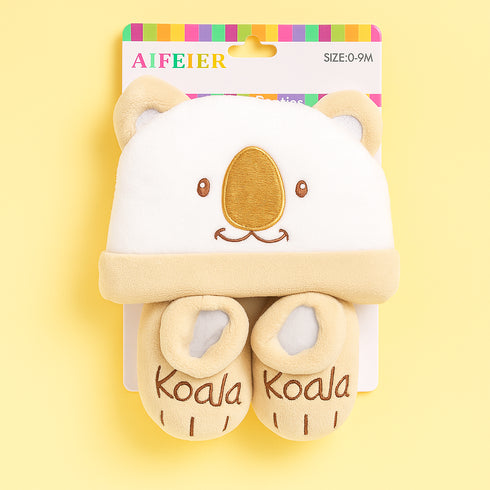 2 Pcs Baby Bear Newborn Cap & Bootie Set