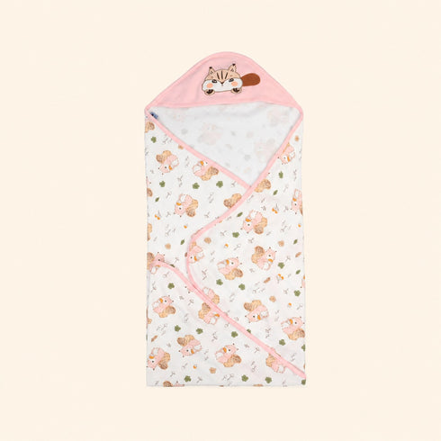 Baby Squirrel Cozy Hooded Swaddle Wrap (Pink)