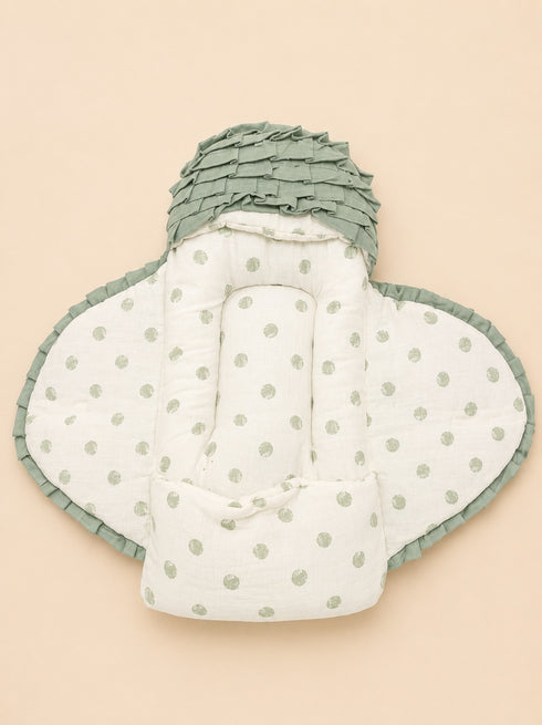 Green Polka Dot Sleeping Carry Nest