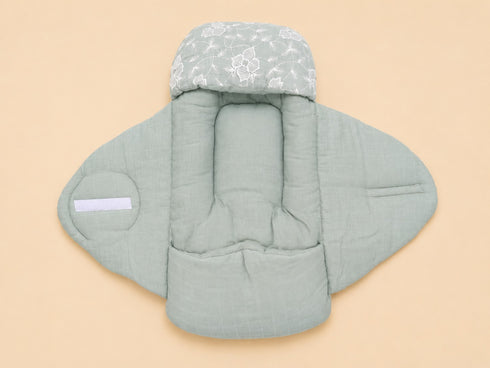 Blossom Elegance Lace Sleeping Carry Nest (Green)