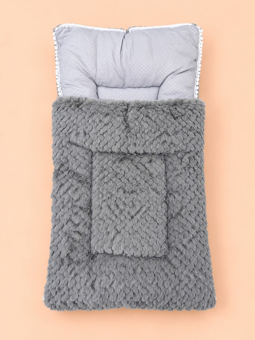 Cozy Baby Plush Textured Sleeping Carry Nest (Grey)