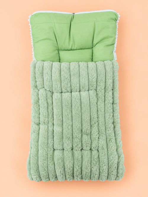 Cozy Fur Baby Sleeping Carry Nest (Green)